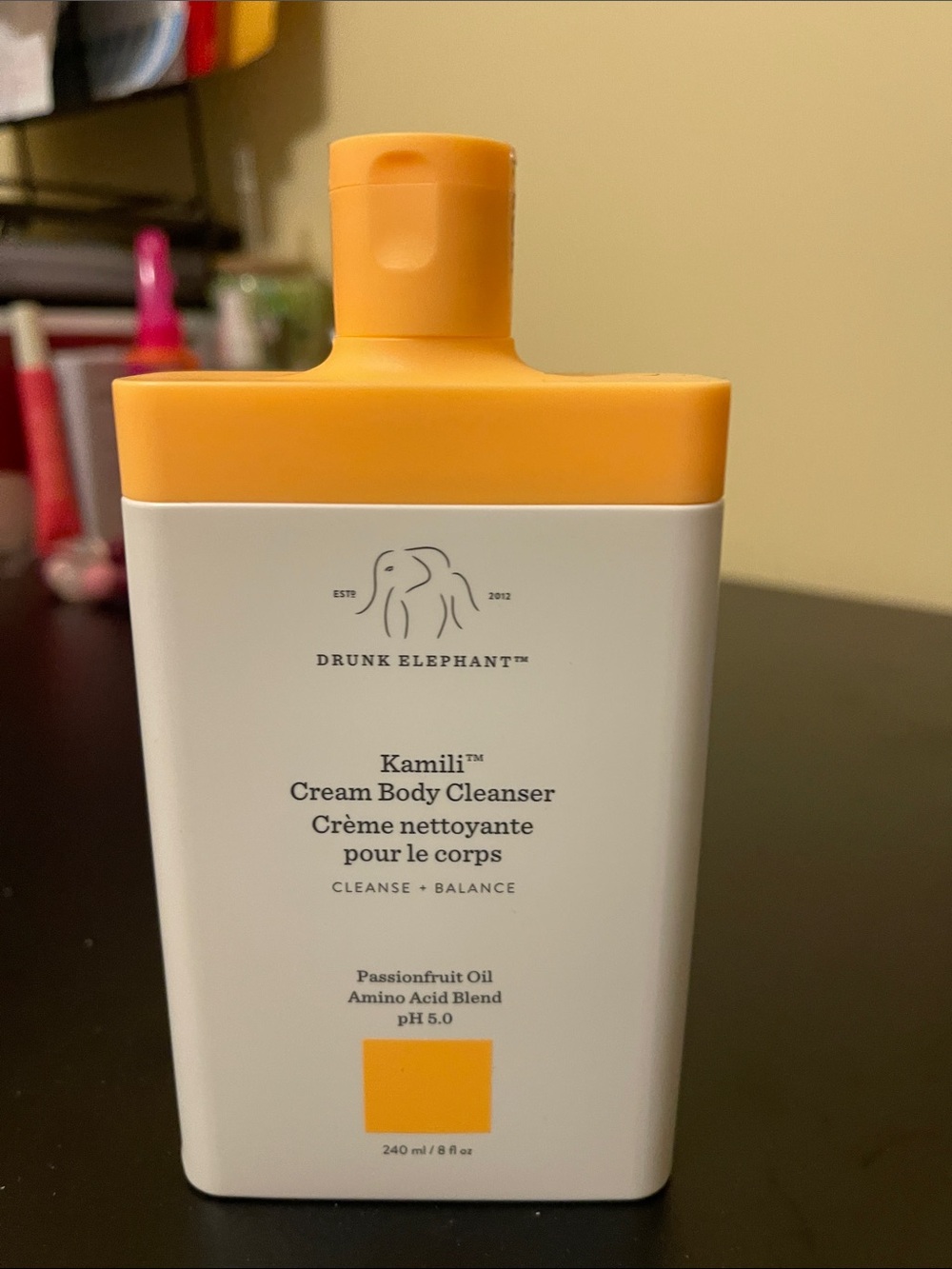 Drunk Elephant Kamili Cream Body Cleanser - White & Orange